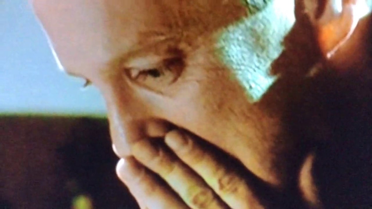 Mirrors (2008) Ben & Larry (Deleted Scene)