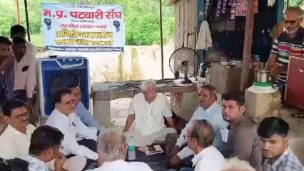 पन्ना: पटवारियों की हड़ताल 18वें दिन भी जारी, सरकार के खिलाफ जारी है आक्रोश