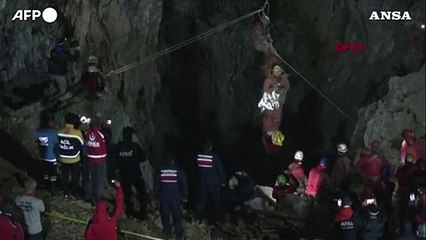 Turchia, salvato lo speleologo americano bloccato in una grotta