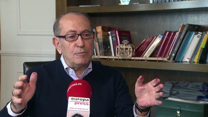 El PSOE expulsa a Nicolás Redondo por "reiterado menosprecio" a las siglas del partido