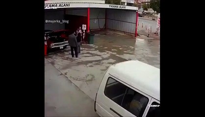 On appelle ça se garer avec classe