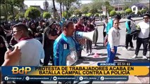 Trabajadores CAS hacen plantón en Ayacucho: lanzaron huevos y tomates a los policías