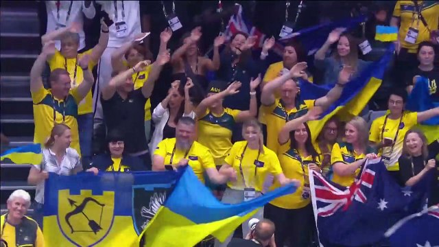 Meghan and Harry join basketball crowd at Invictus Games in Germany
