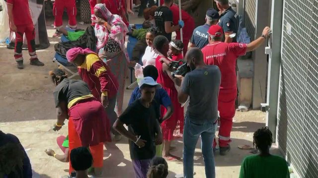 Afflux de migrants sur l'île italienne de Lampedusa