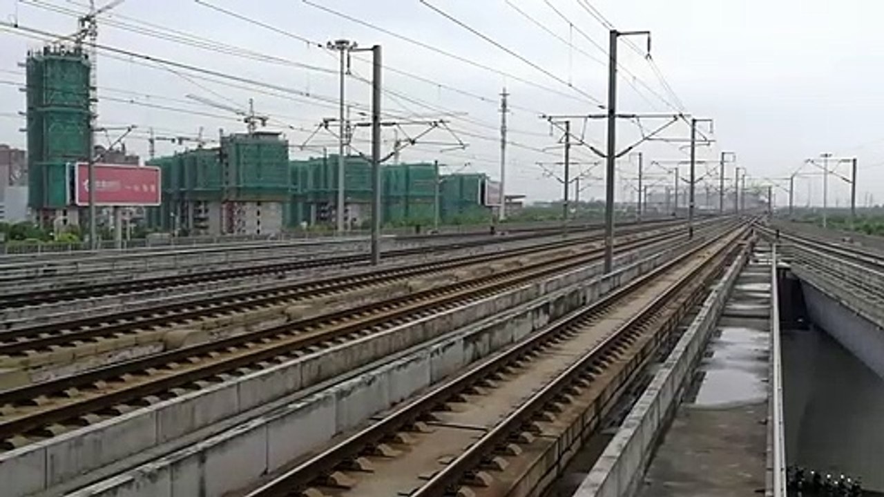 El tren “que levita”