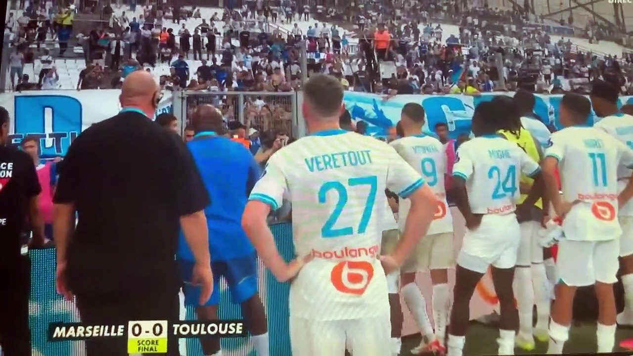 Les joueurs de l'OM dézingués en direct par le capo des Ultras marseillais