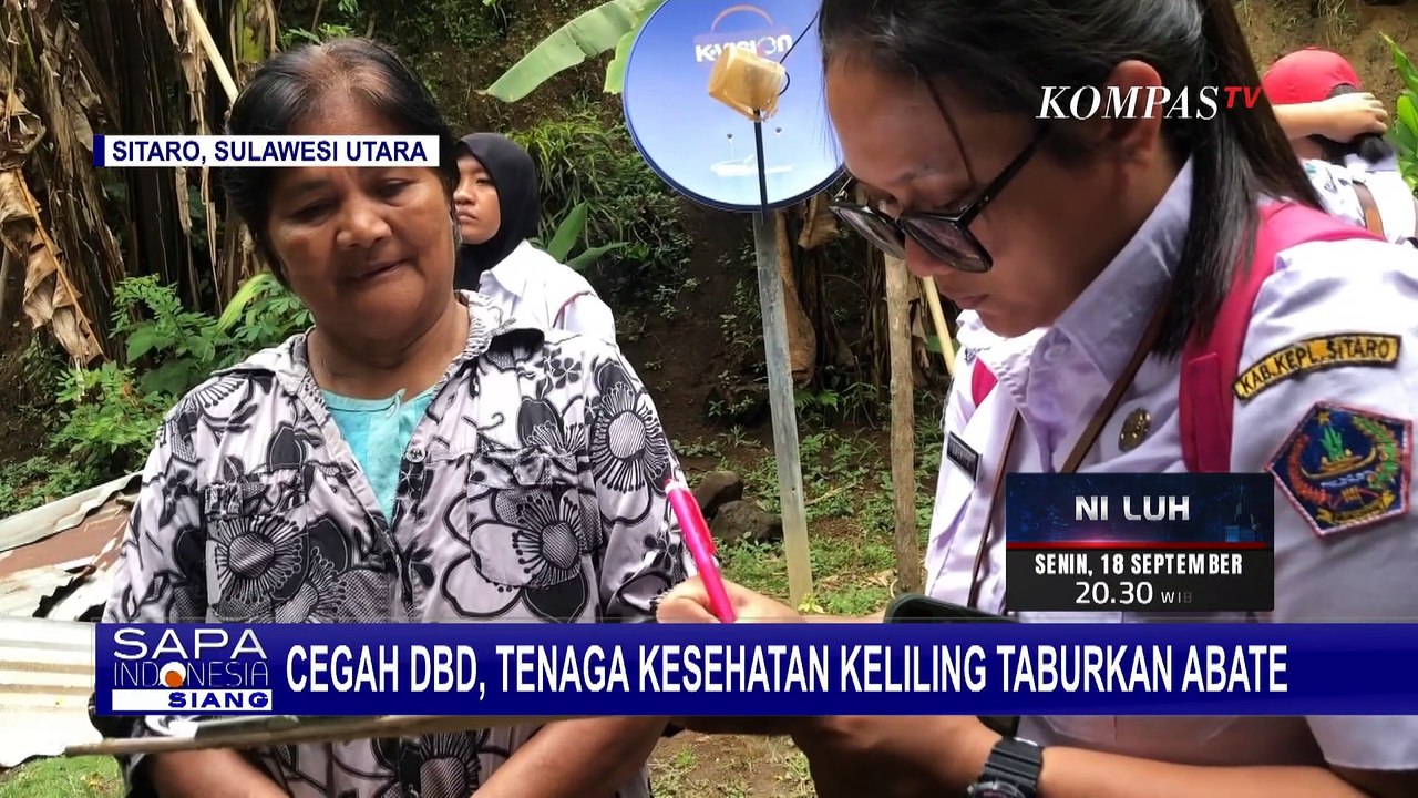 Tenaga Kesehatan Keliling Taburkan Abate di Penampungan Air Warga untuk Cegah DBD