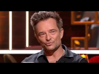 "Il chante super bien" : fier, David Hallyday en dit plus sur son fils
