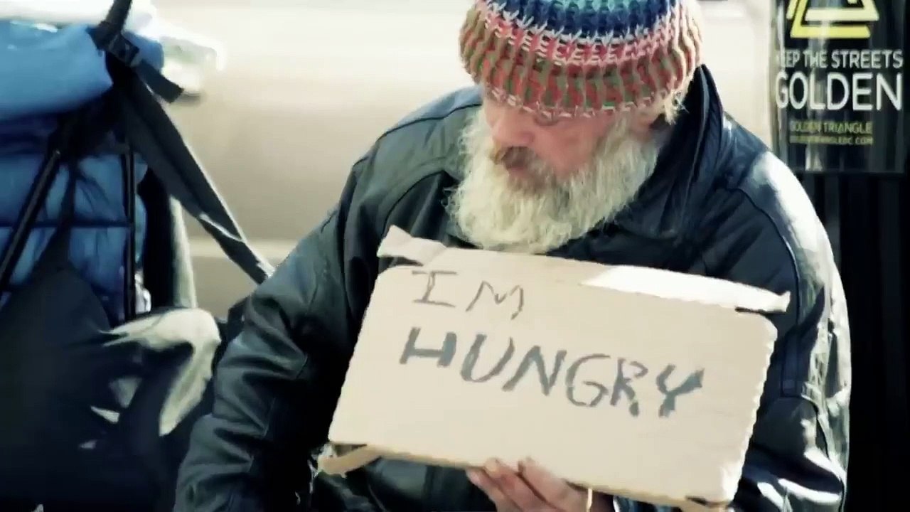 Noam Chomsky : Requiem pour le rêve américain Bande-annonce (EN)