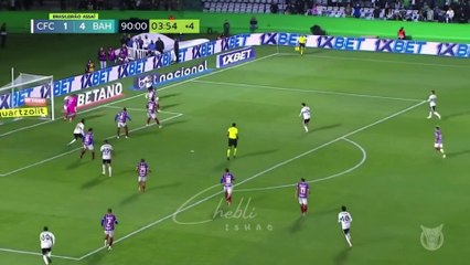 Première passe décisive de Slimani avec Coritiba