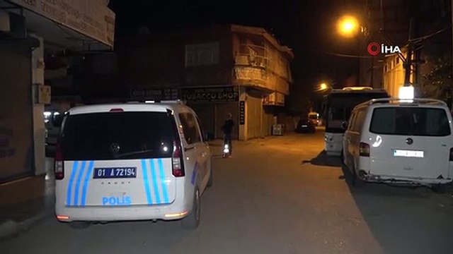 Otomobiliyle seyir halindeyken başka araçtan ateş açıldı, sırtından vuruldu