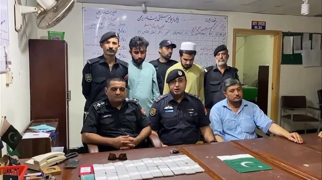 2 lakh black dollars were recovered from a vehicle on Peshawar Ring Road, two accused arrested .