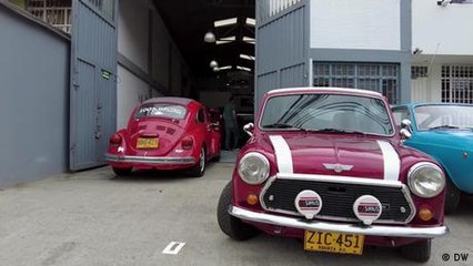 Autos clásicos ecológicos en Bogotá