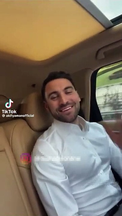 Mesut Özil, Ozan Tufan, Sinan Gümüş ve Mert Hakan'ın "Haber Gelmiyor Yardan" performansı büyük sükse yaptı