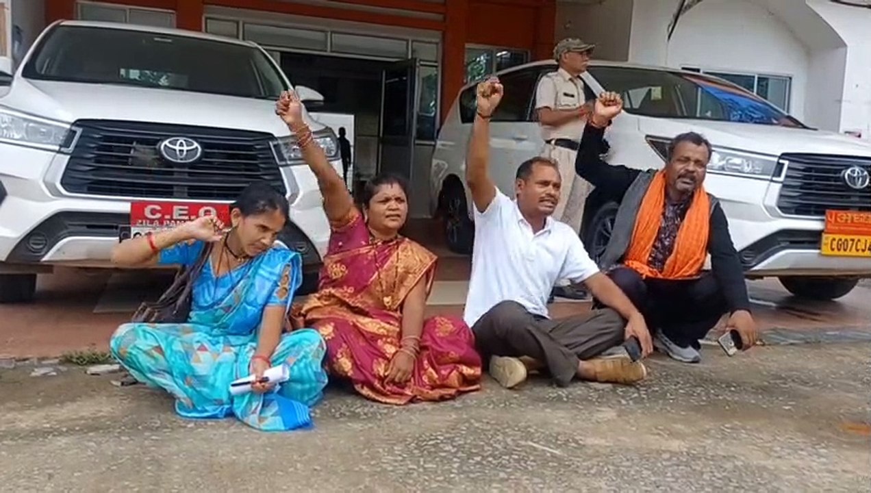 BJP समर्थक जिला पंचायत सदस्यों ने अध्यक्ष के खिलाफ उठाई आवाज, इन बातों पर जताया विरोध, देखें VIDEO