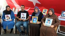 HDP Önünde Oturma Eylemi Yapan Annelerden Bir Aile Daha Evladına Kavuştu