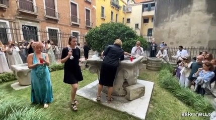 Venice Glass Week: tra Tintoretto e i fiori di perle di vetro