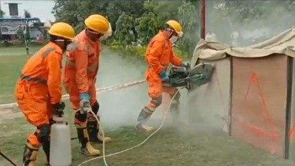 मिर्जापुर: मॉकड्रिल कर बताए आग को नियंत्रित करने और बचाव के उपाय