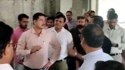 देवास: कलेक्टर ने किया जिला अस्पताल का औचक निरीक्षण