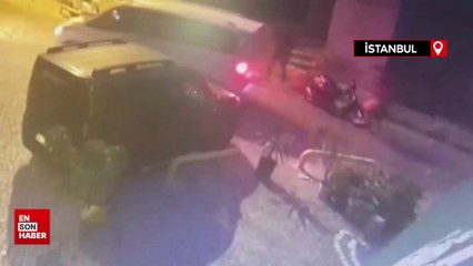 İstanbul'da hırsızlar motosikleti el arabası ile çaldı