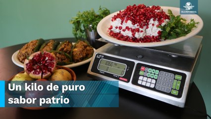 ¡Chiles en nogada de a kilo! ¿Te atreverías a comerlo?