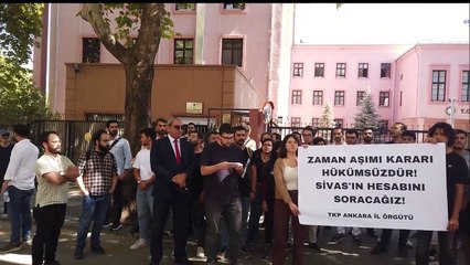 TKP'den Adalet Bakanlığı önünde 'Madımak' eylemi