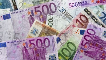 Il debito pubblico continua a salire