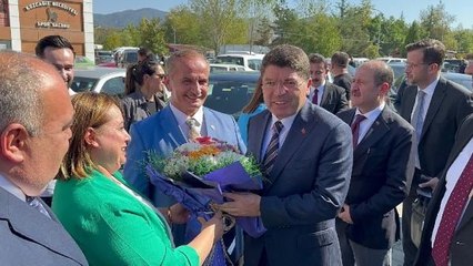 Bakan Tunç, TOKİ Tarafından Yapılan 'Tarım Köy' Konutlarının Kura Çekilişine Katıldı