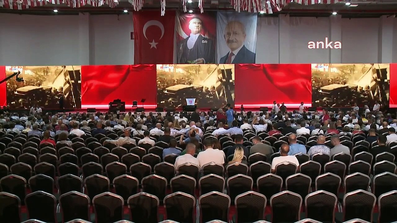 CHP İzmir'den 100.Yıl Kutlaması.... Soyer: " Türkiye'yi Bu Zor Günlerinden Söküp Çıkaran Asli Güç, Bir Kere Daha CHP Olacak.