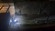 Nova composição da Metro do Porto em testes à noite