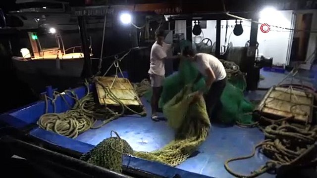 Akdenizli balıkçılar 'Vira Bismillah' diyerek sezonu açtı