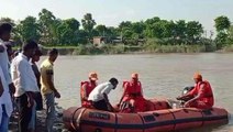 मुजफ्फरपुर नाव हादसे में 4 डेड बॉडी मिली, 8 की तलाश जारी