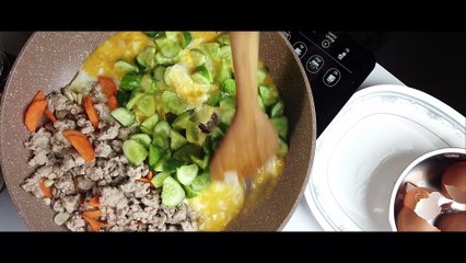 เมนู อาหารเช้า แตงกวาผัดไข่ นุ่ม ประหยัดเวลา | Delicious Stir Fried Cucumber, Taste of Asia