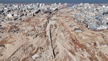 Sel sonrası Derne savaş alanı gibi