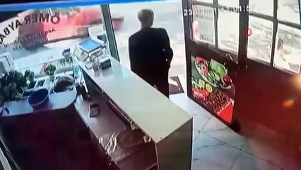 Bursa'da Çiğköfte Dükkanından Hırsızlık