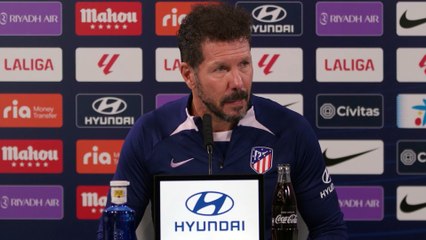 Simeone : "Le meilleur joueur du monde actuellement ? Messi !"
