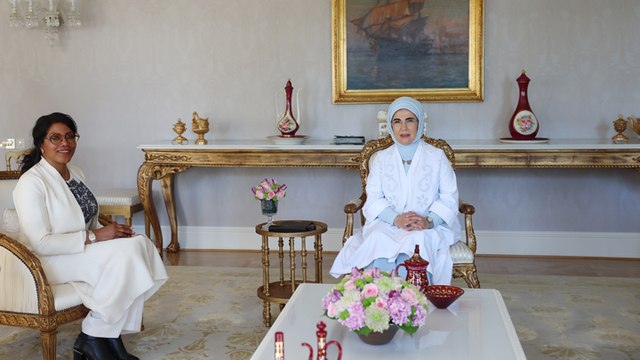 Emine Erdoğan, Malcolm X'in kızı İlyasa Şahbaz'la görüştü
