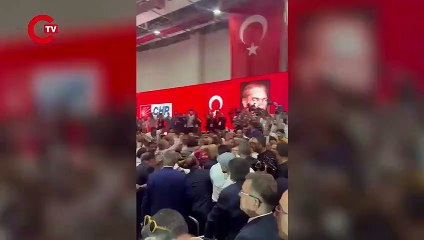 CHP'liler birbirine girdi! İzmir'de ortalık karıştı