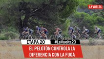 The peloton controls the gap to the breakaway  - Stage 20 - La Vuelta 2023