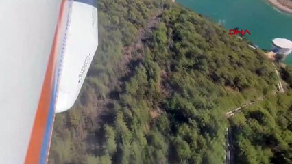 İzmir Menderes'te Orman Yangınına Müdahale Ediliyor