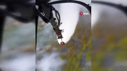 Bolu, İzmir ve Adana'da çıkan yangınlara müdahale sürüyor