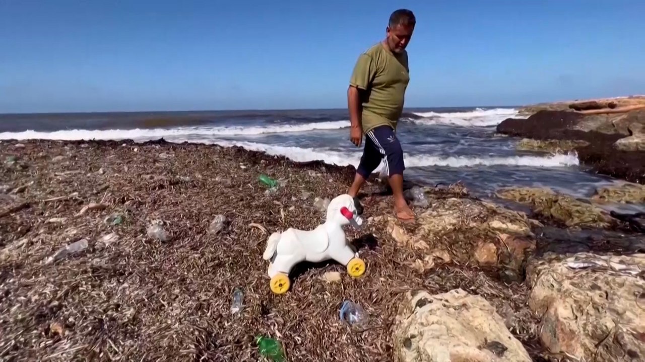 قصص مأساوية للناجين من إعصال دانيال