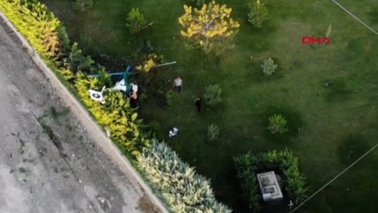 Afyonkarahisar’da 2 kişilik özel helikopter iniş yaptığı sırada ağaçlara takılarak düştü