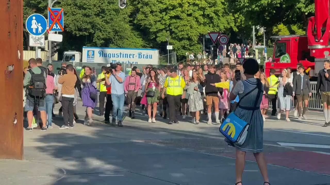 'Die Vorfreude war riesig': Münchner Oktoberfest beginnt
