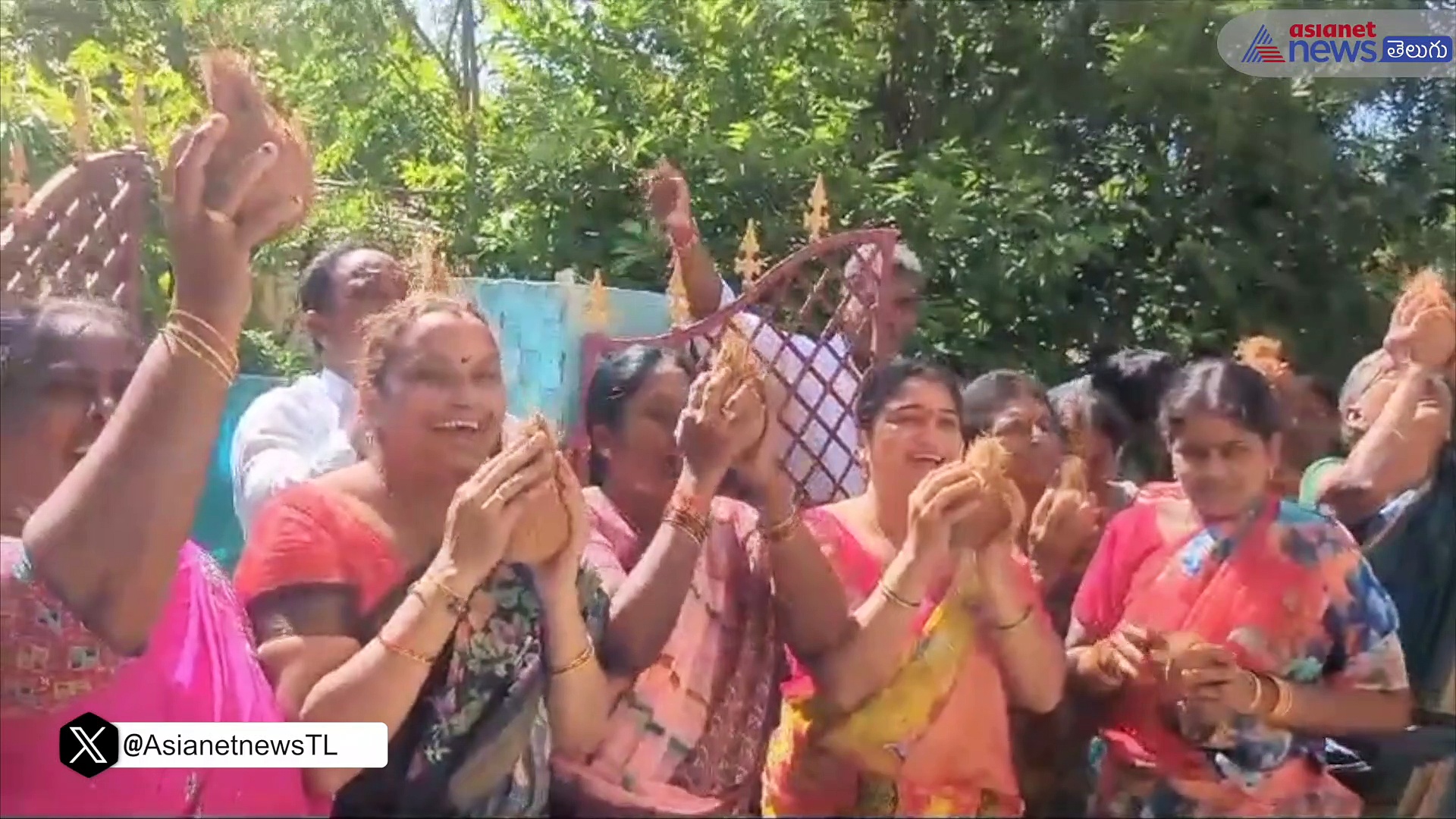 చంద్రబాబు విడుదల కోరుతూ దేవాలయాల్లో పూజలు..