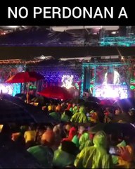 Yahritza y su Esencia son abucheados en el Zócalo