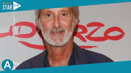 Antoine De Caunes  Louis a épousé la femme qu'il aime   , le mariage 60's inoubliable de son fils