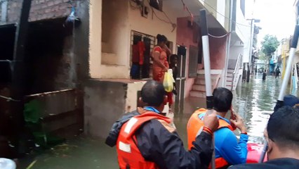 मानसून अपडेट : बारिश से मचा हाहाकार, उज्जैन की सडक़ों पर चली नाव