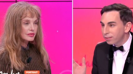 Arielle Dombasle : très émue, elle se confie au sujet de la mort de sa mère