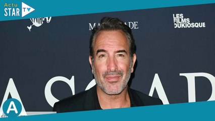 Jean Dujardin  l'acteur va débuter le tournage de Zorro et les internautes sont conquis